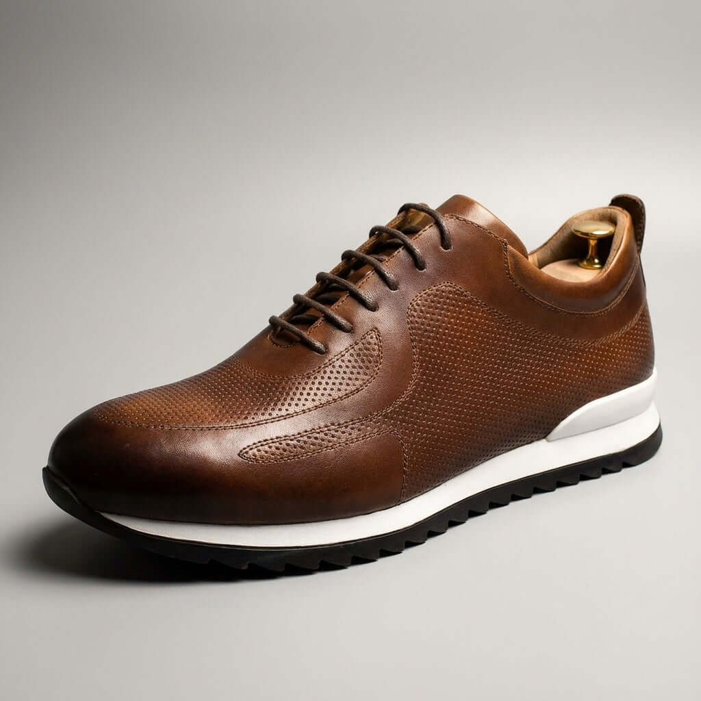Lucano Leather Sneakers - men's casual sneakers made from Italian leather, comfortable for everyday wear, travel, and casual outfits.