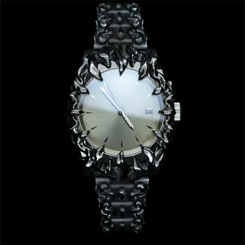 Thorne Molten Lava Uhr