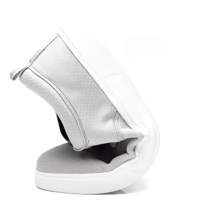 Arden Sneakers showcasing flexible design, breathable cotton upper, perfect for casual outfits, comfortable walking, travel, men's casual sneakers.