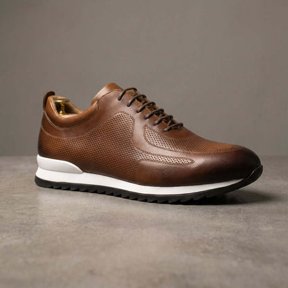 Lucano Leather Sneakers - men's casual sneakers with Italian leather, orthopedic insole for everyday comfort and modern style.