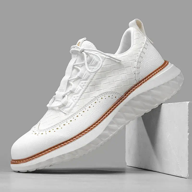 Oxford Ridge Leather Sneakers: stylish men's casual sneakers with lightweight, breathable leather perfect for everyday comfort and travel.
