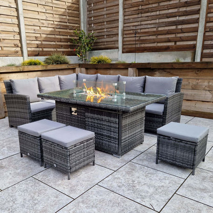 Windsor Rattan Feuertisch-Ecksofa und Hocker Gartenmöbel-Set